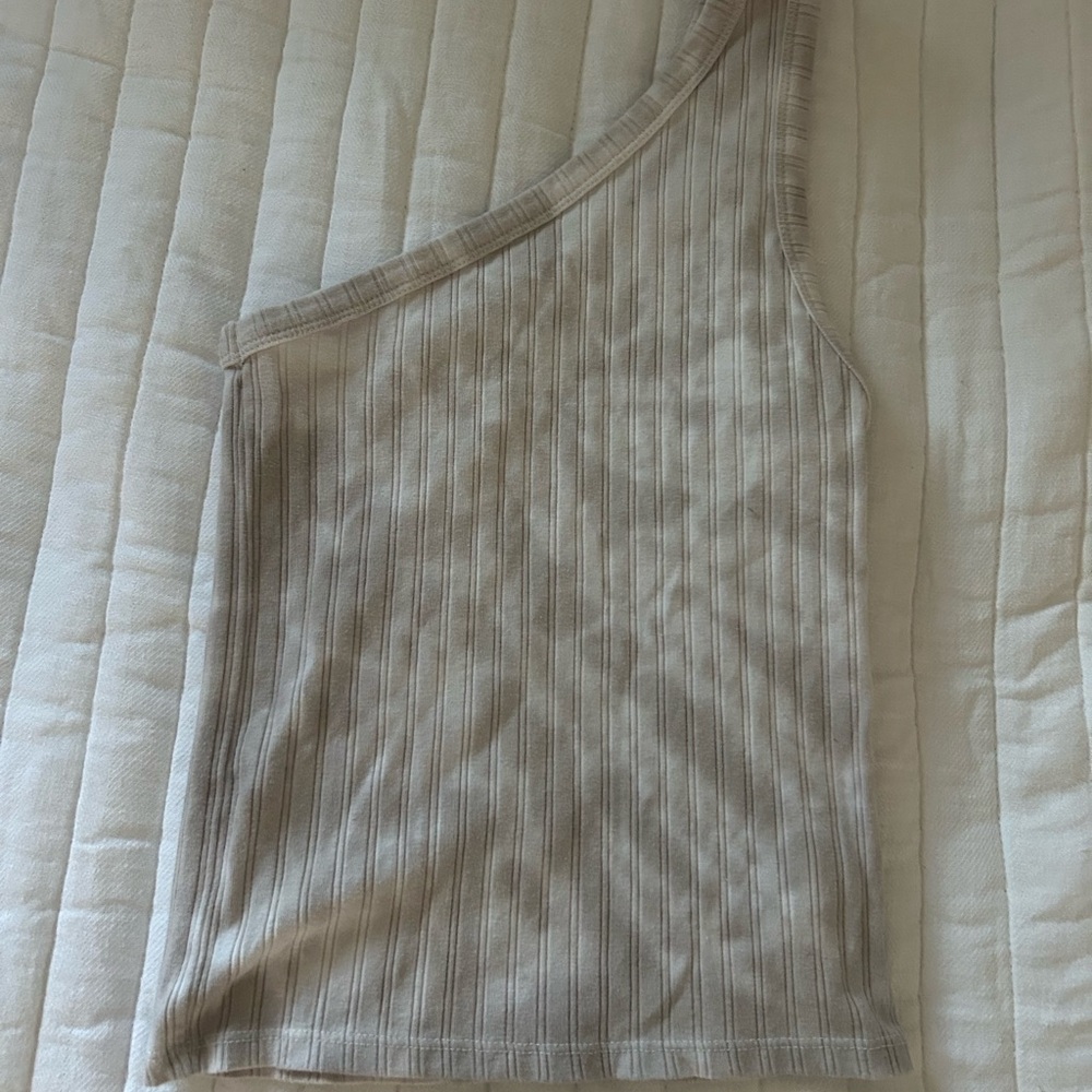 AE tank top barley warn